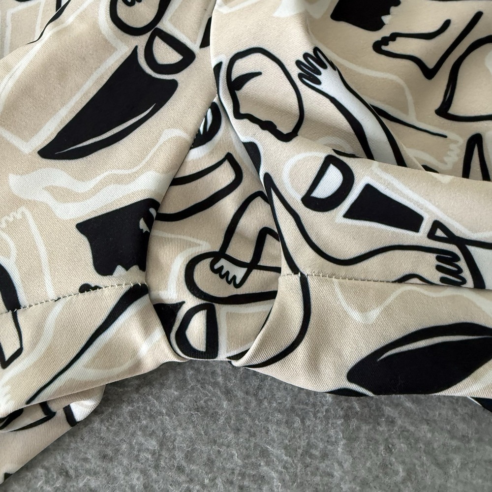 Dazey LA Cream‎ Black Abstract People Biker Shorts Minimalist Womens XL - Picture 7 of 10